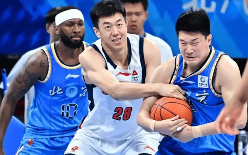 B体育官方入口-广东内线咋办？王少杰租借到期，拉科萨林杰没用，朱总引援压力大